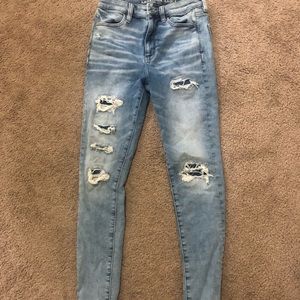 American Eagle (AE) distressed jean